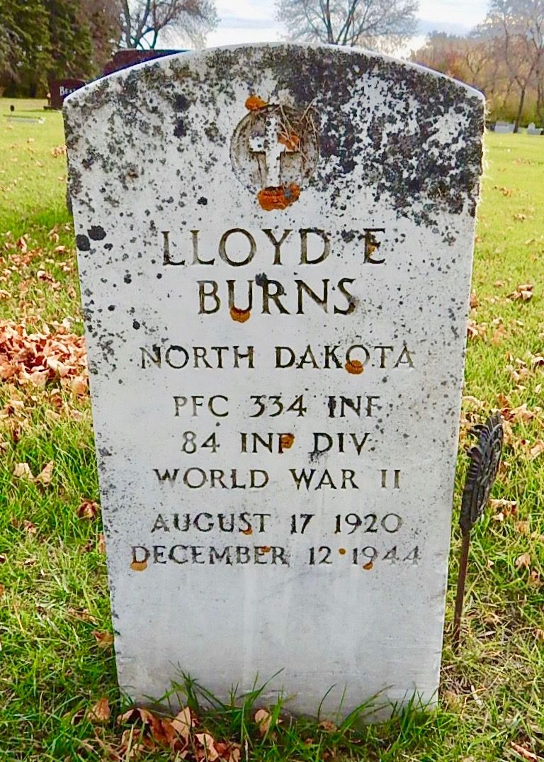 Lloyd E. Burns photo